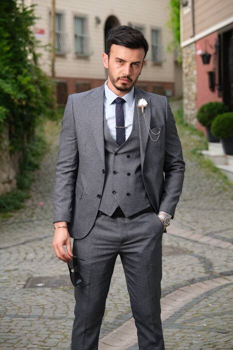 ERKEK YELEKLİ TAKIM ELBİSE